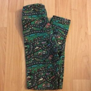 LuLaRoe road map leggings